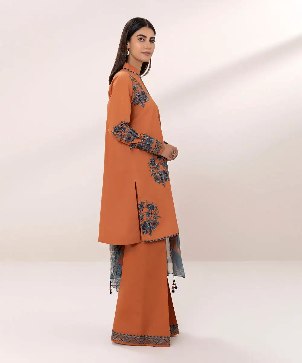 3 Piece - Embroidered Lawn Suit