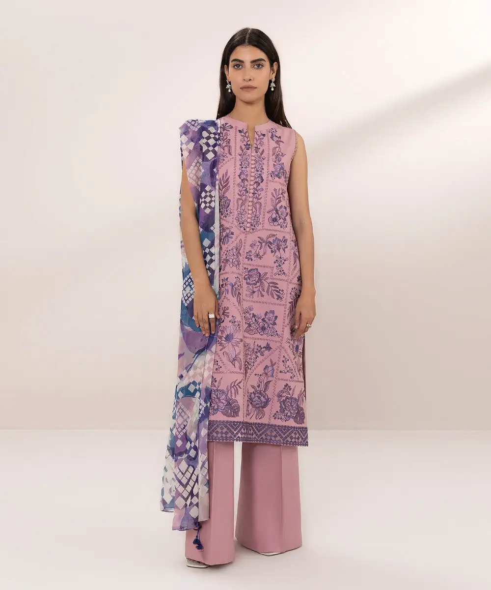 3 Piece - Embroidered Lawn Suit