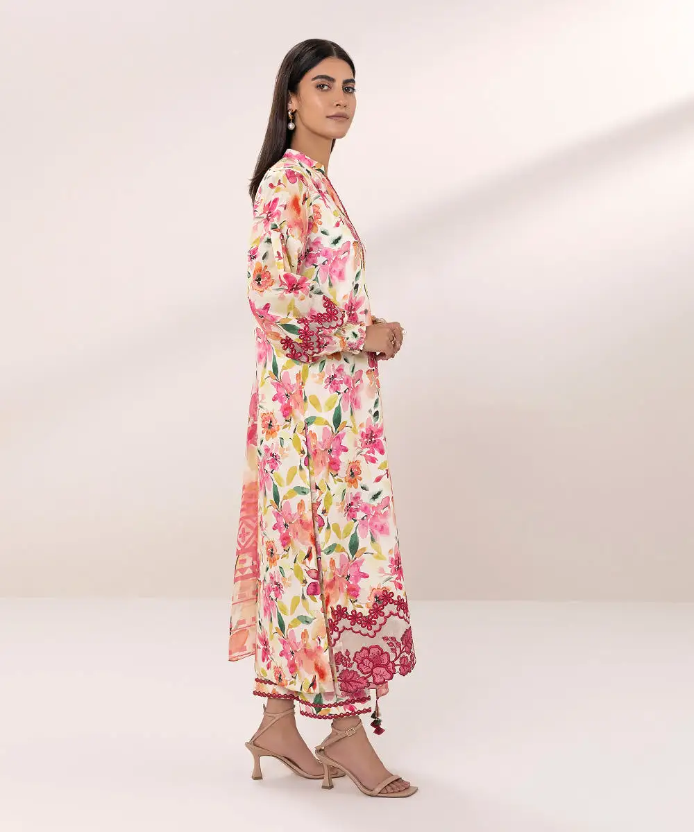 3 Piece - Embroidered Lawn Suit