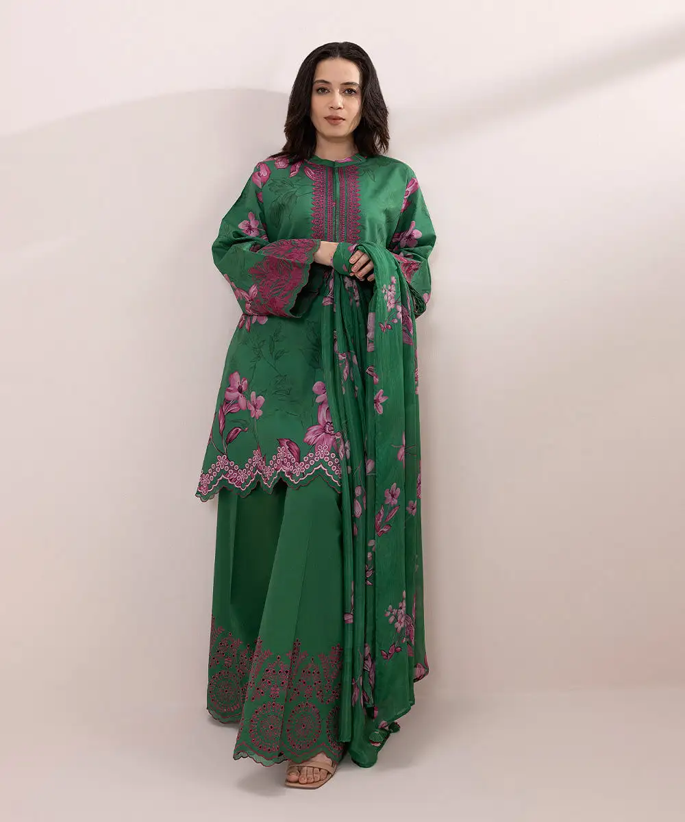 3 Piece - Embroidered Lawn Suit