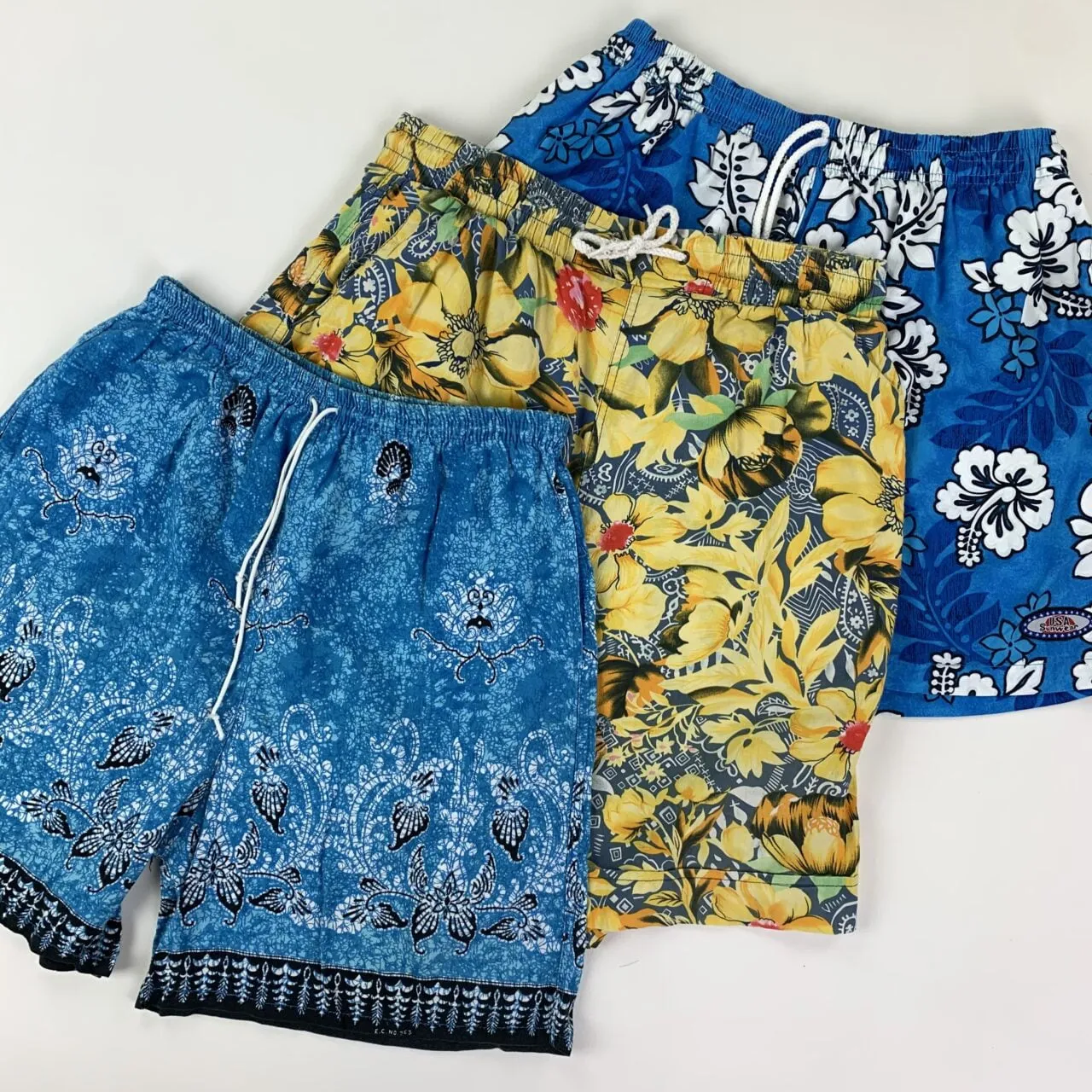 30 x Vintage Hawaiian/Beach Shorts Mix - Grade A - Lima Lima Vintage