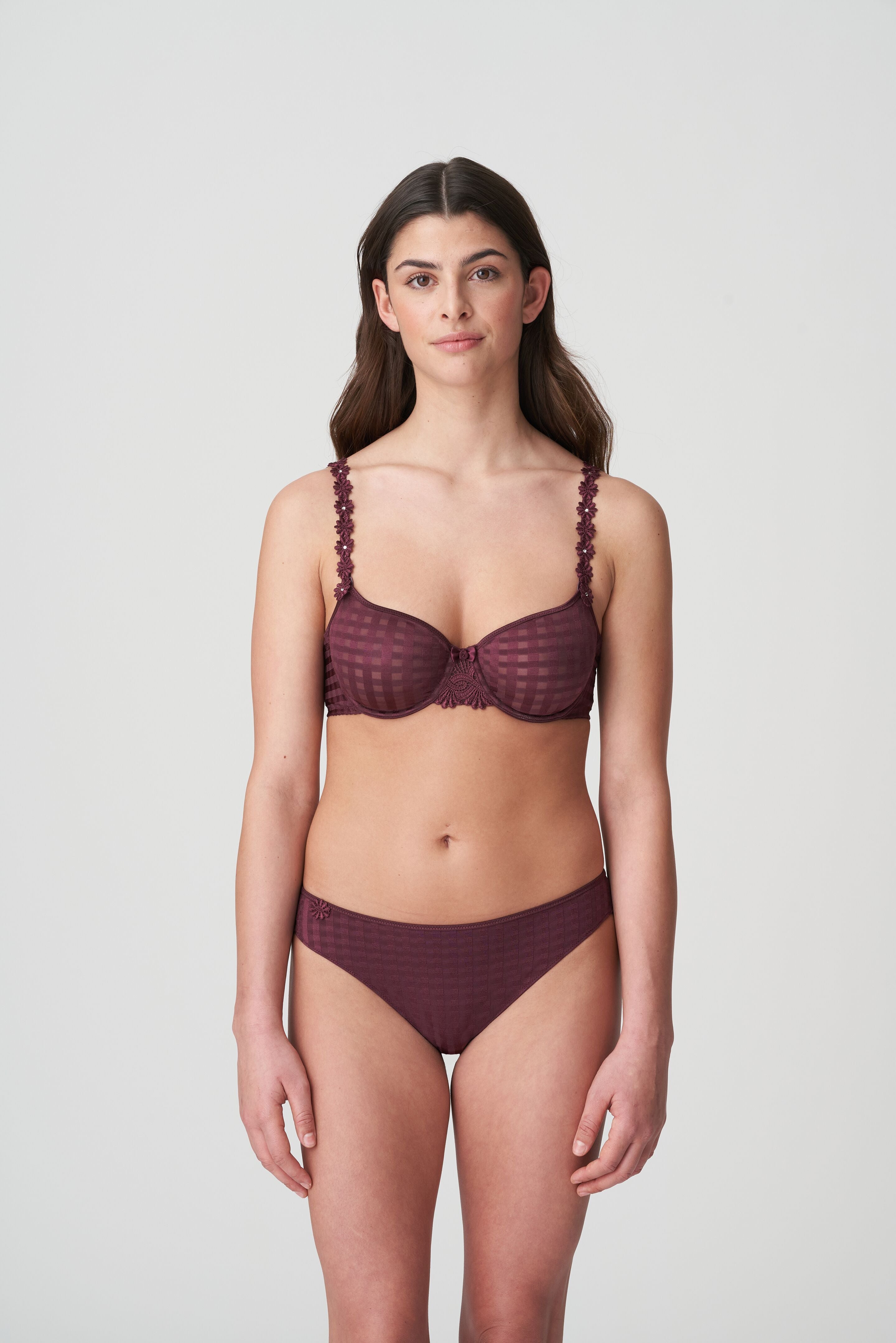 Avero Rio Brief Wine