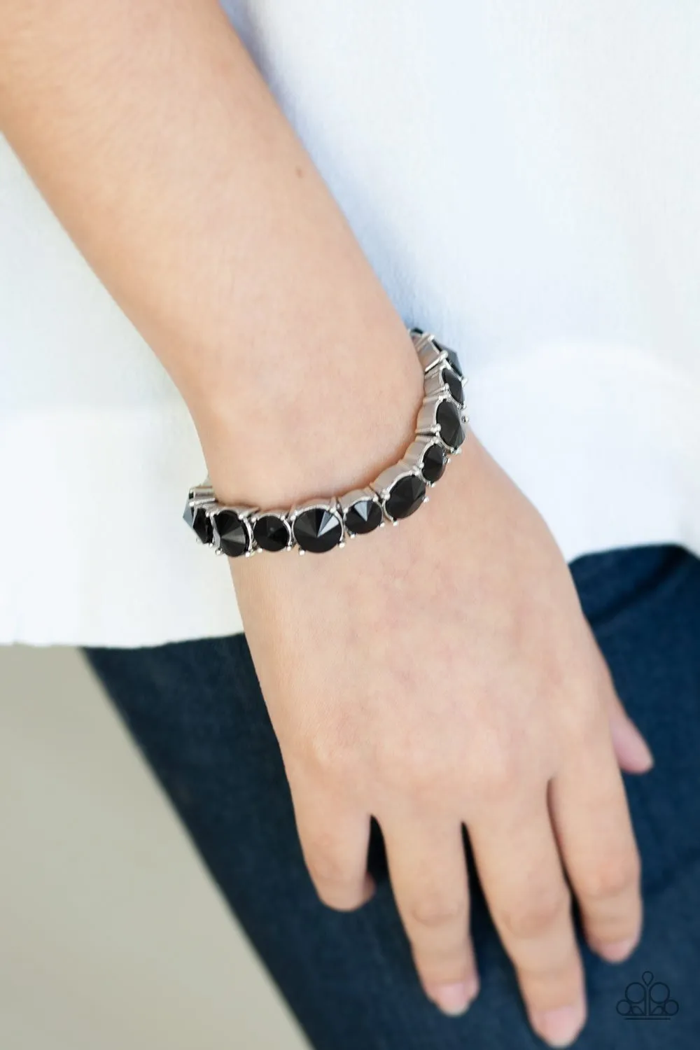 Paparazzi Born To Bedazzle - Black Bracelet