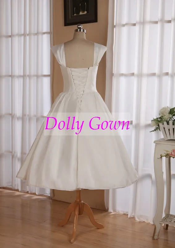 Romantic Rockabilly 50s Pip Up Wedding Dresses with Wide Pleated Straps