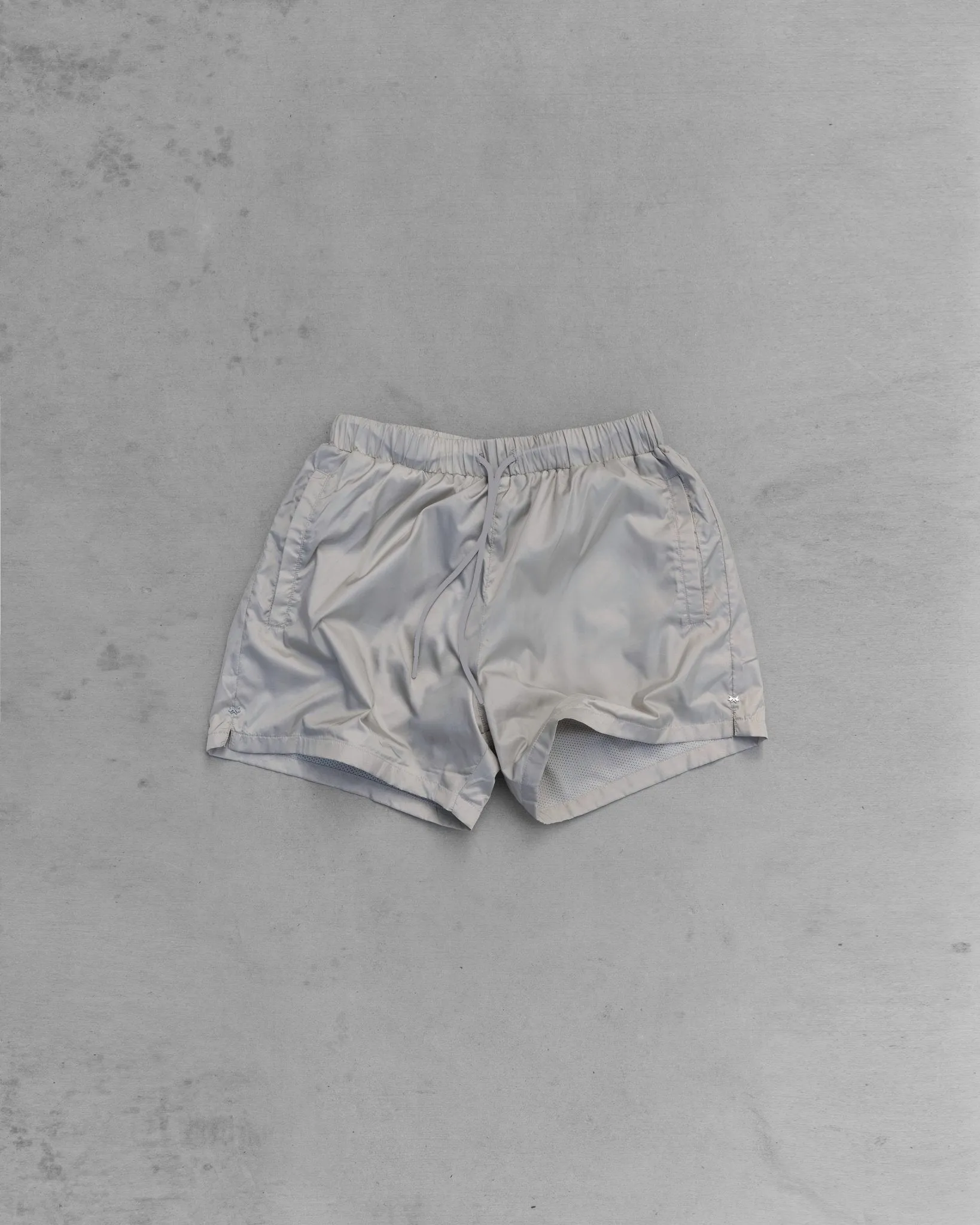 Root Daily / Beach Shorts Cement