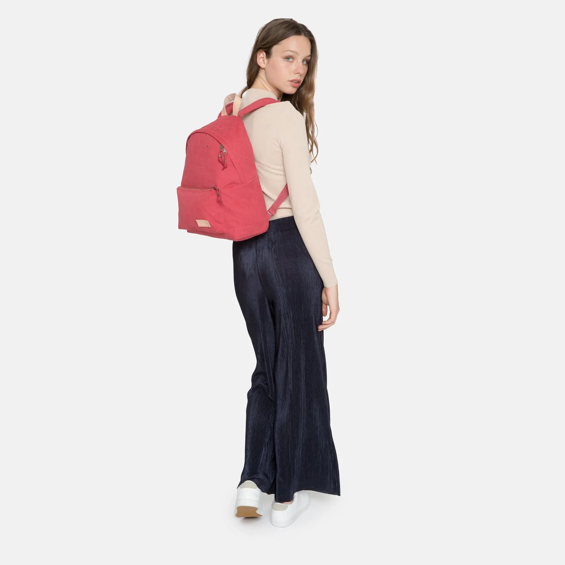 SAC EASTPAK PADDED SLEEK'R STUDDED ROSE